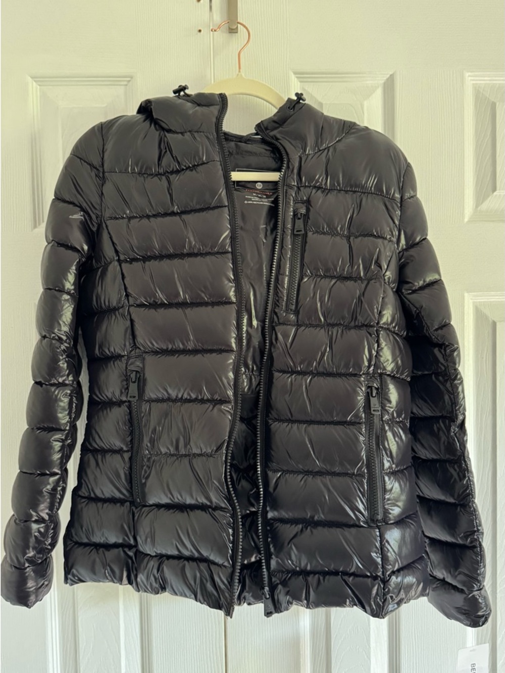 Bernardo Shiny Black Quilted Puffer Jacket with Hood